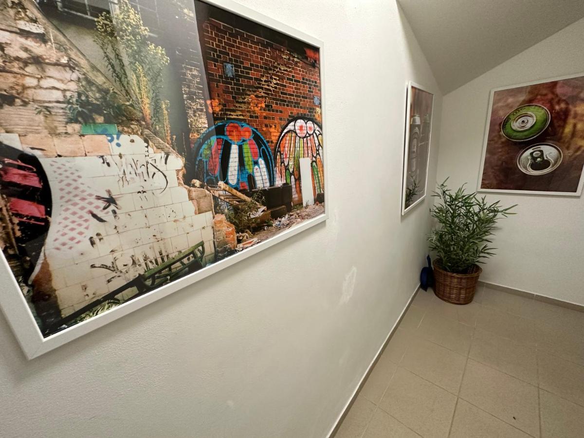 Dvůr Králové nad Labem Apartmany Monastery Suites Zirec מראה חיצוני תמונה